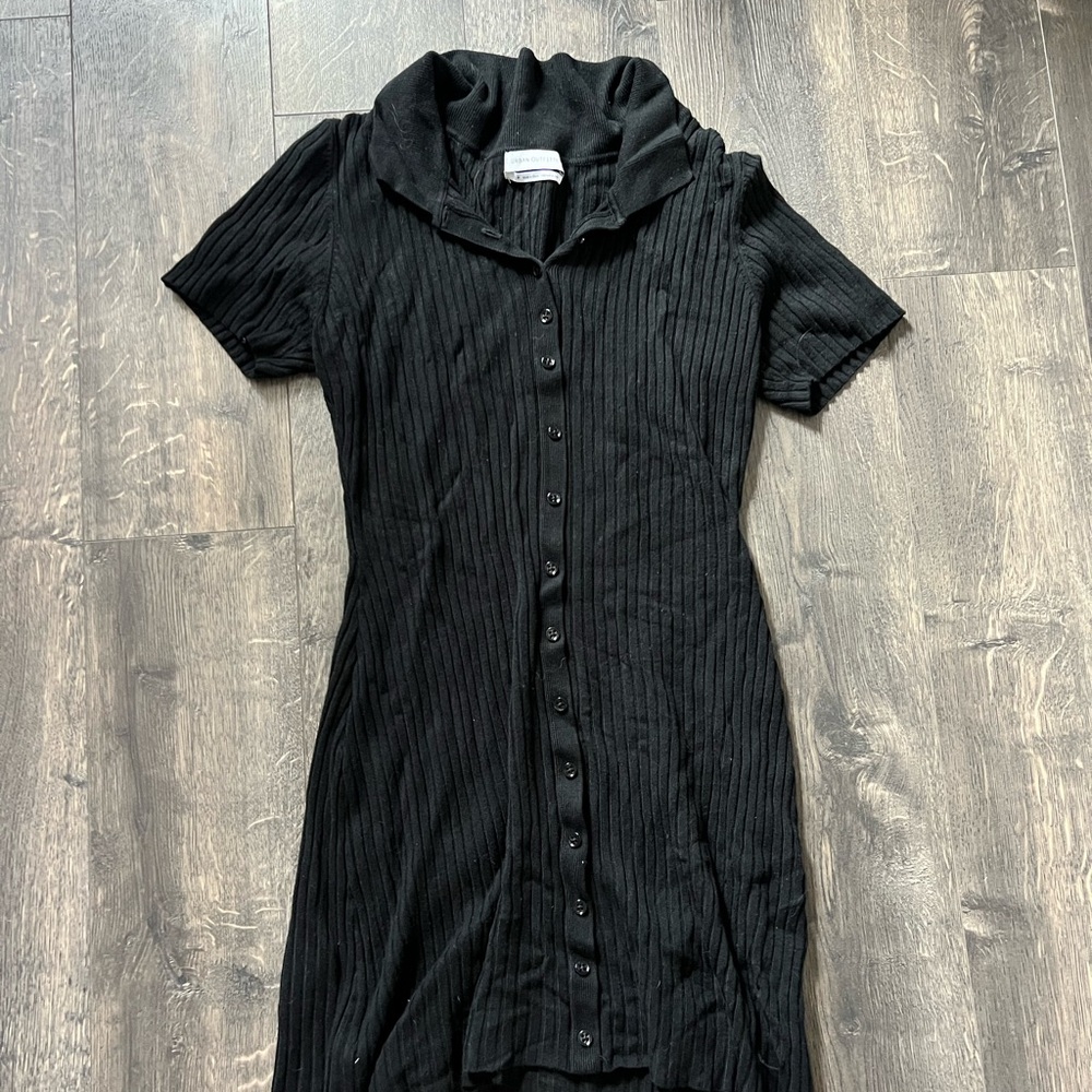 Urban Outfitters Collared Black Buttoned Dress